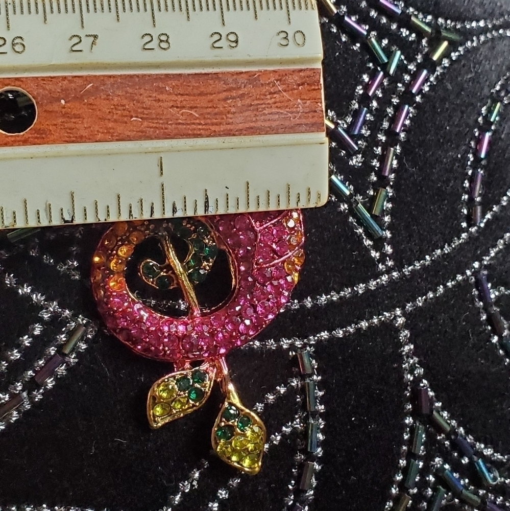 Austrian Crystal Chameleon Brooch & Pendant Brooch - Picture 9 of 10